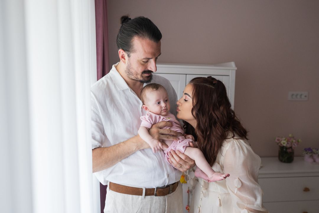 Familia și nașii — Demeter Studios