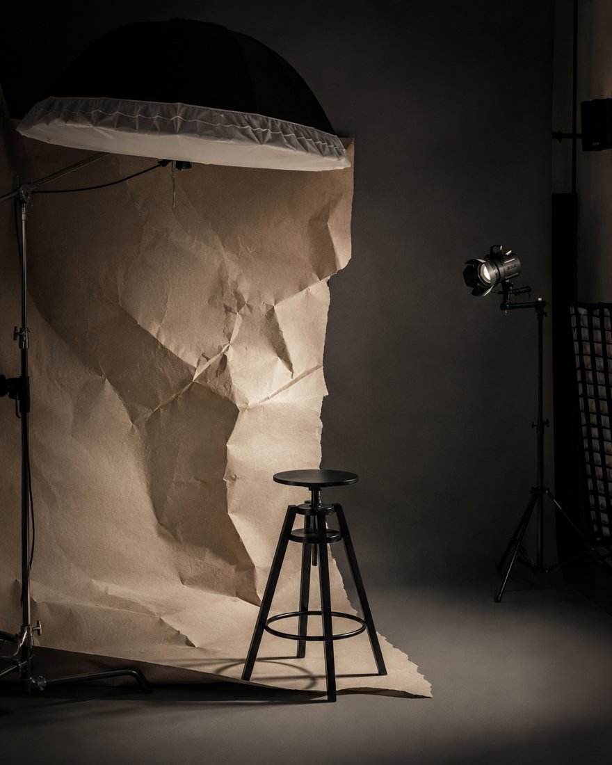 Studioul foto Demeter — fundal de hârtie texturată